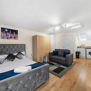 Apartment Lt Properties Luxury Studio Central Luton, Luton (Bedfordshire)