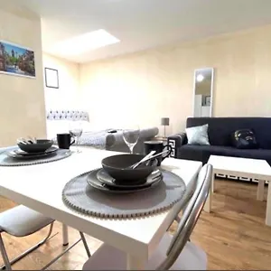 Apartment Lt Ground Floor 1, Luton (Bedfordshire)